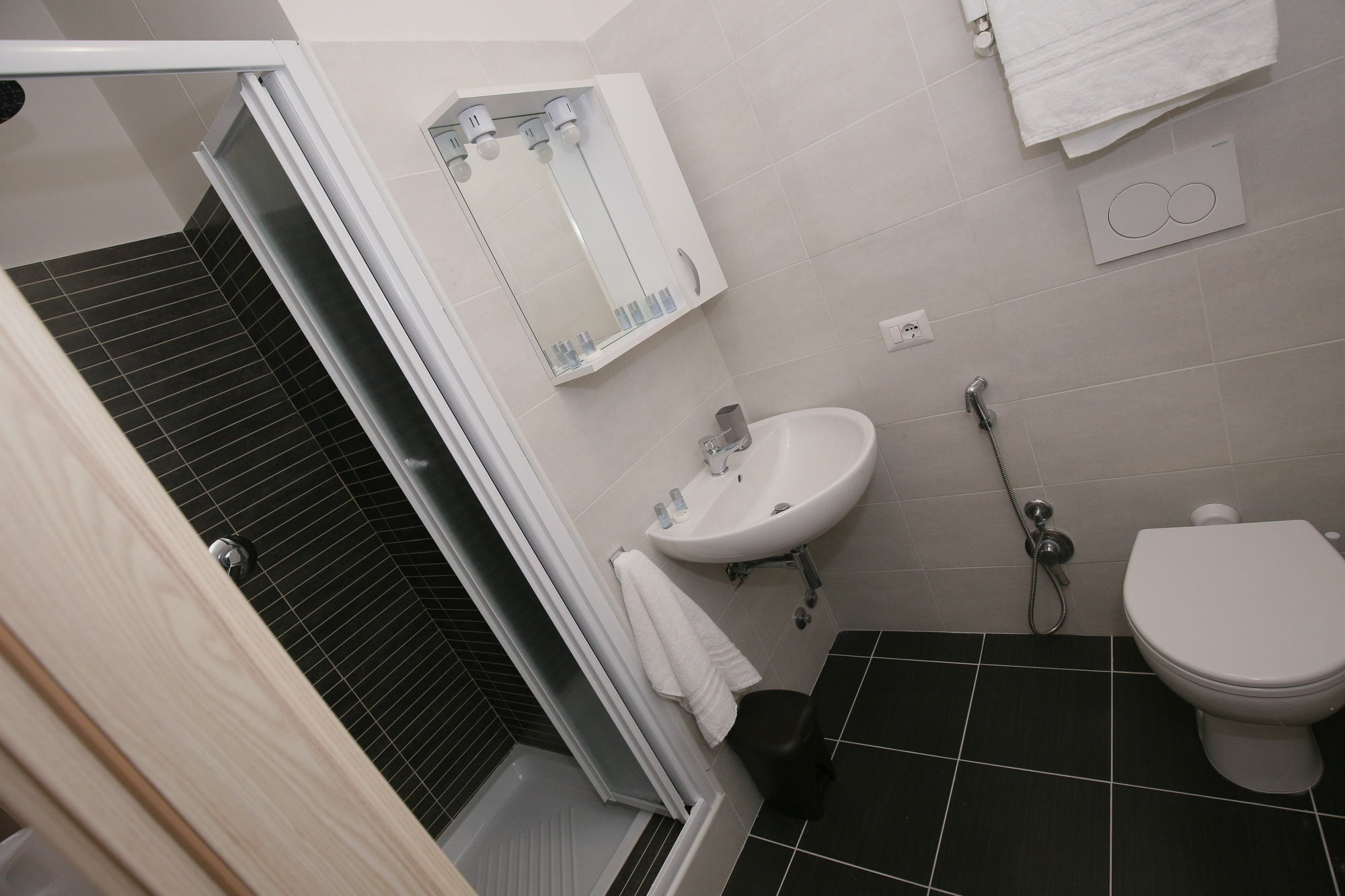 Rooms Monteverde Ρώμη Εξωτερικό φωτογραφία